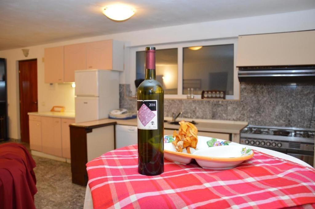 Residence Angiolina Nova Vas  外观 照片