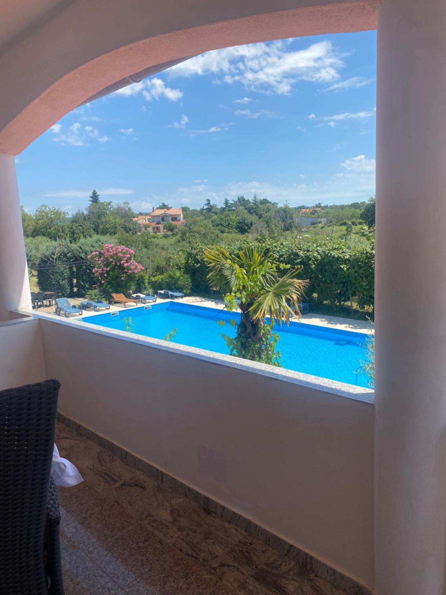 Residence Angiolina Nova Vas  外观 照片